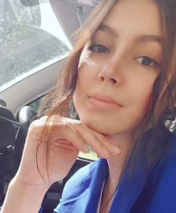 Ева